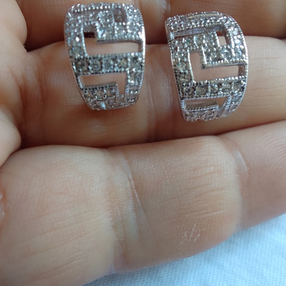 Tocara Sterling Silver Set - Picture 7 of 12